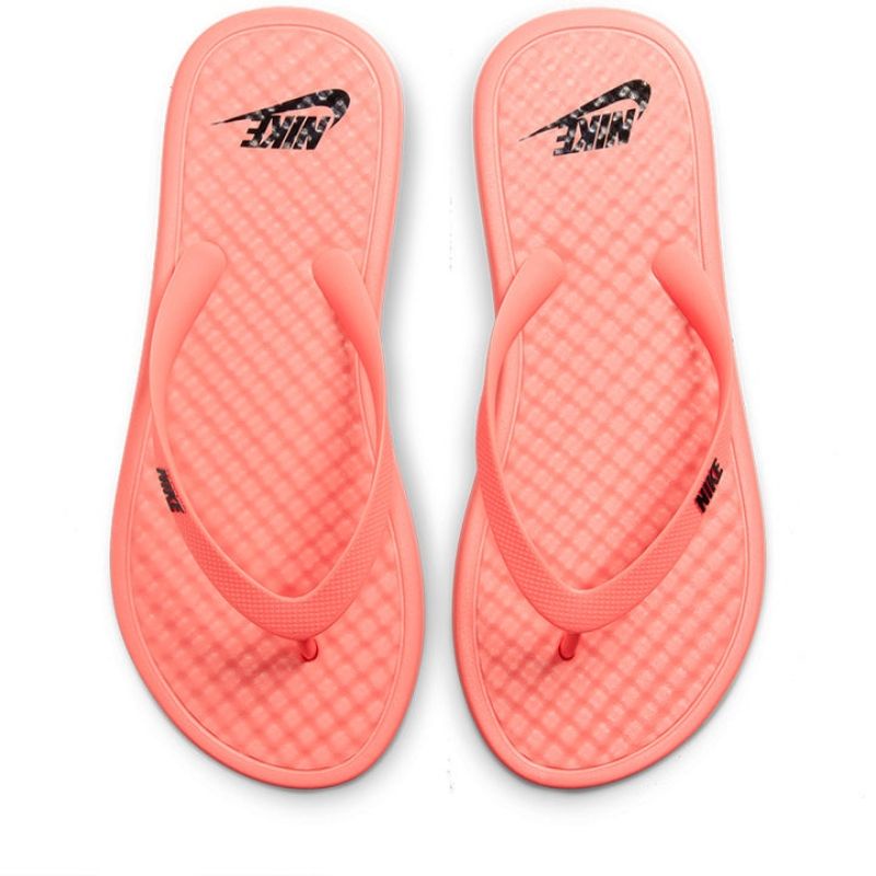 womans nike flip flops