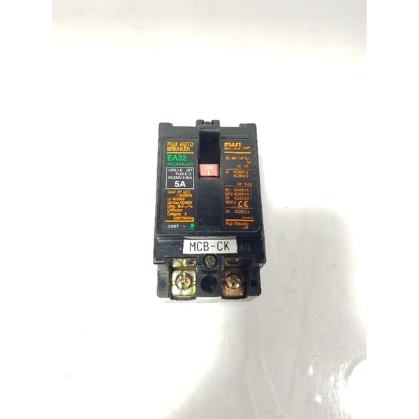 Circuit Breaker 5A 2Pole EA32 & EG32F FUJI(Original Made in Japan ...