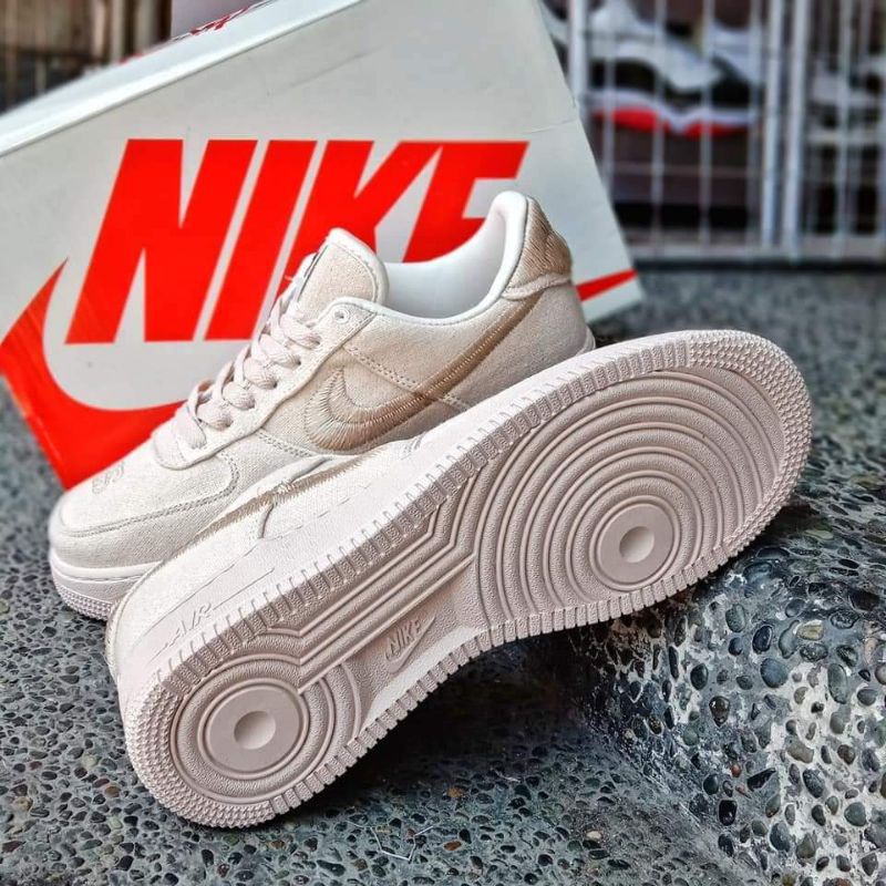 nike airforce stussy