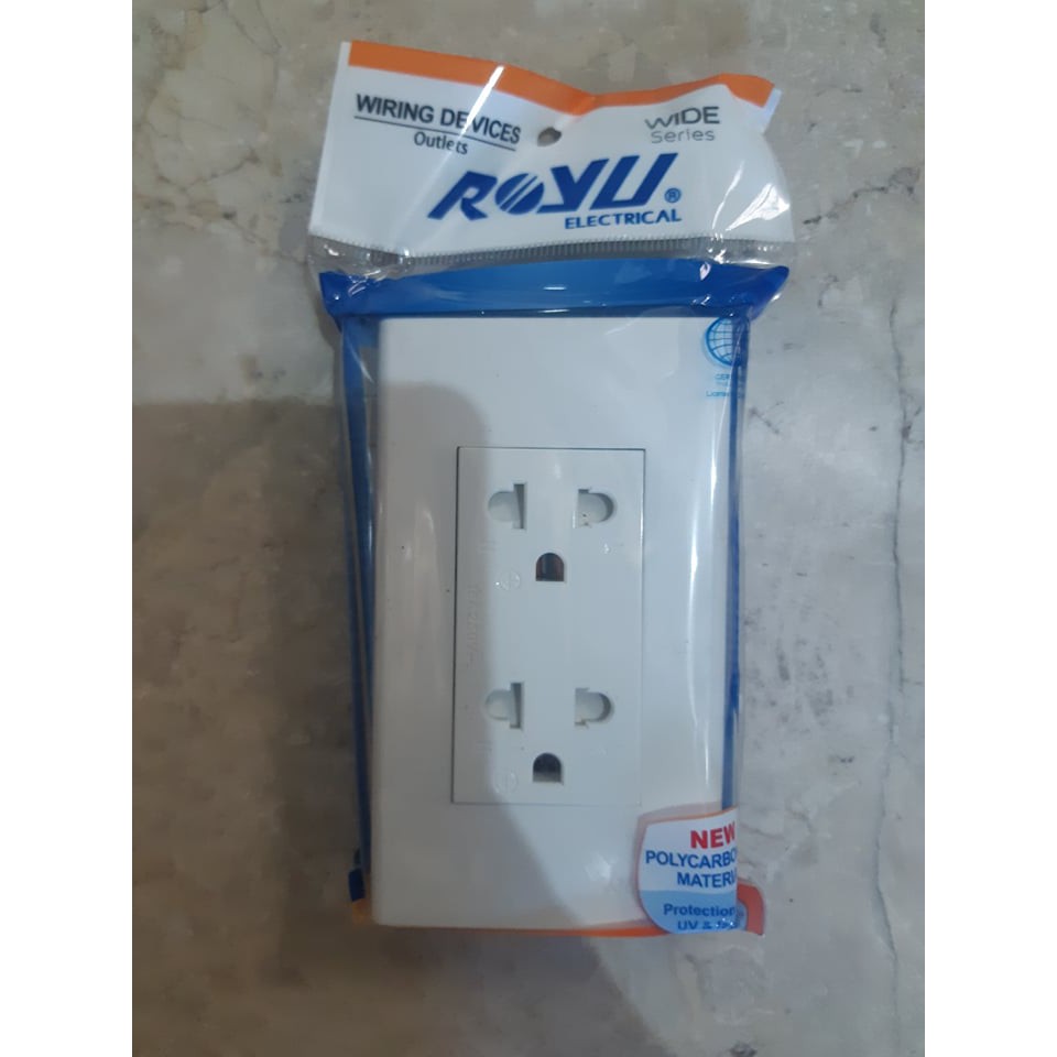 2 Gang Duplex Outlet with Ground with Plate Set / Royu Double Outlet