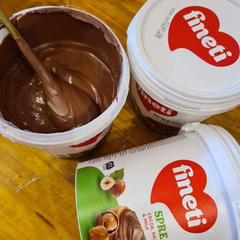 Original Spread Chocolate and Double Chocolate Hazelnut Spread