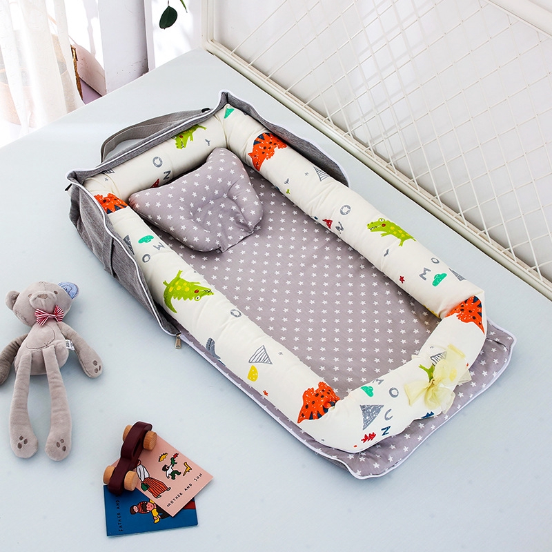 Babyhug love teddy bassinet clearance