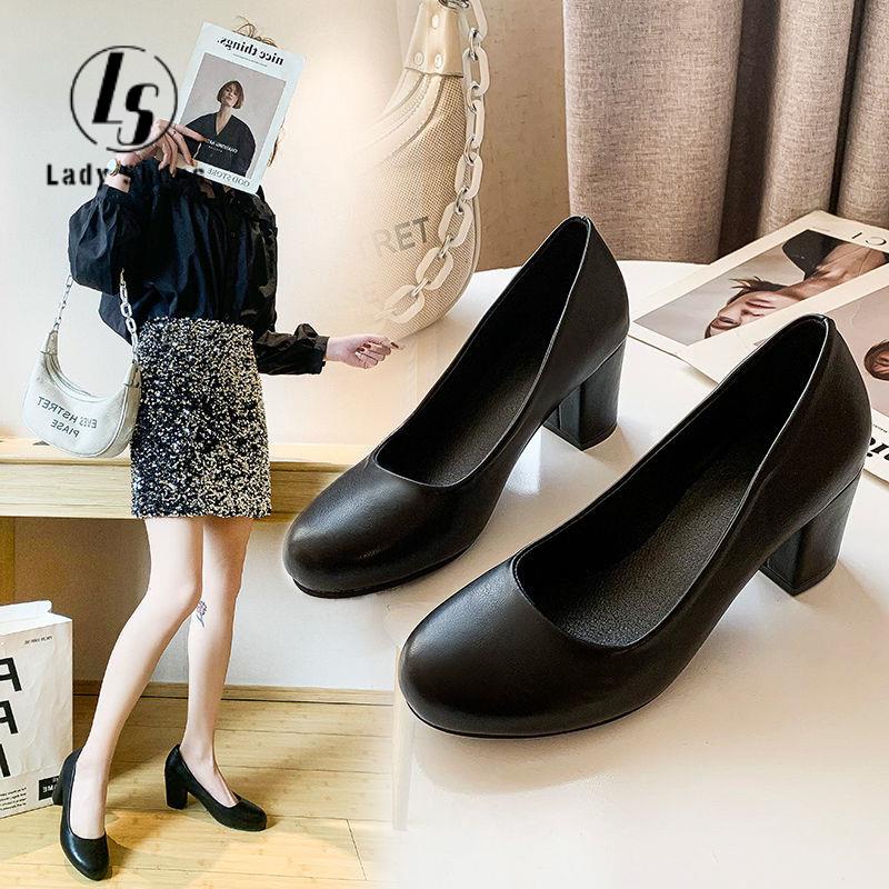 Black shoes with heels for school clearance