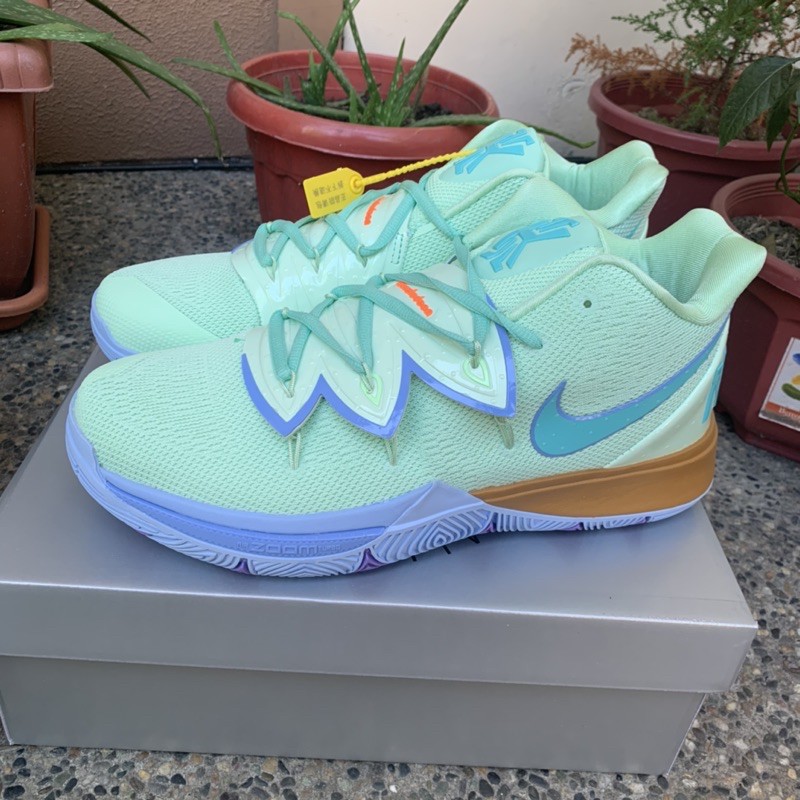 Kyrie store squidward price