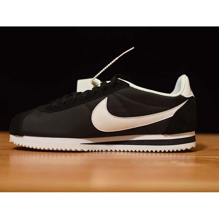 Original Authentic Nike Classic Cortez Sneaker Shoes