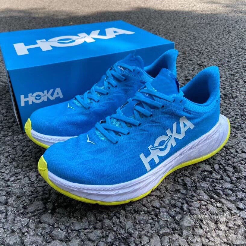hoka carbon plate running shoes