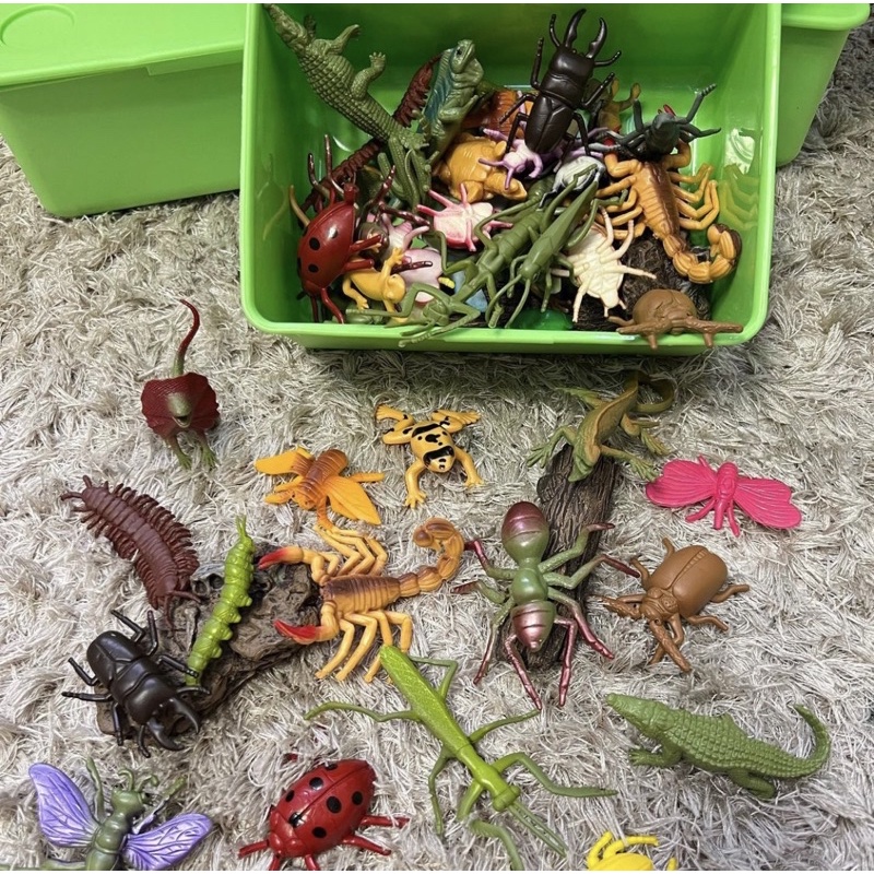 X cheap bugs toys