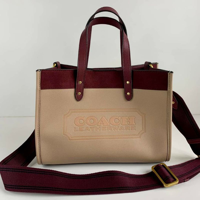 Field Tote 30 With Coach Badge - Coach