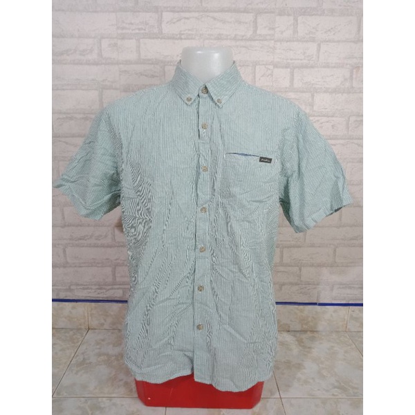 00'S Eddie Bauer short sleeve button down check shirt, men's size M cotton Khaki type sage green Vintage Second Hand