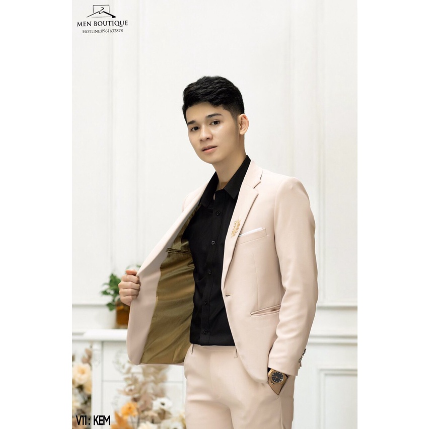 Men's vests, office vests, wedding vests are wrinklefree, not ruffled