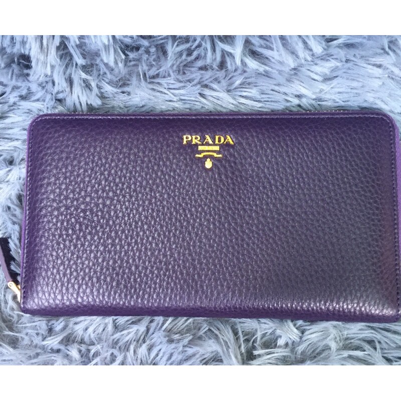 Prada checkbook online wallet