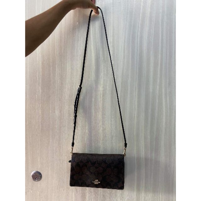 Coach sling wallet discount bag