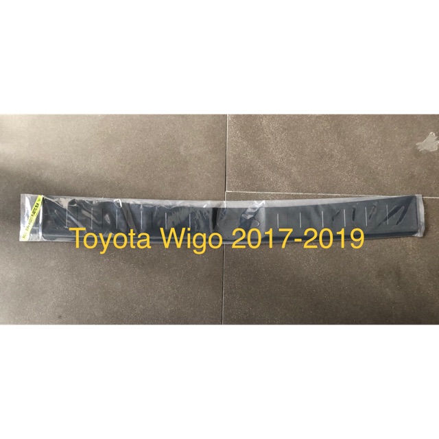 Toyota Wigo Rear Step Sill Rear Bumper Guard Black Pro Series Thailand Shopee