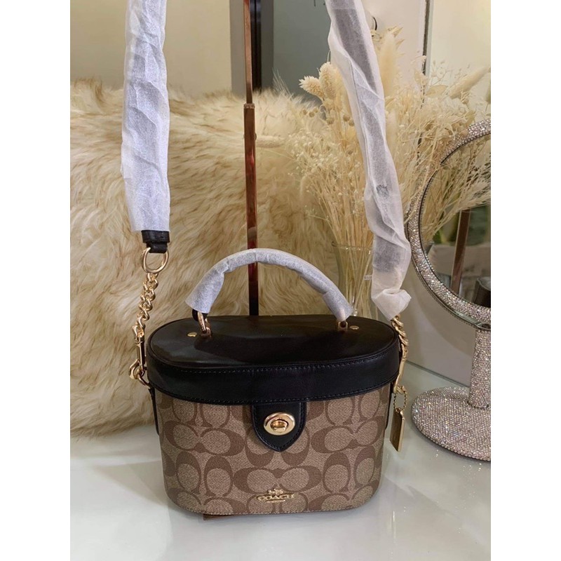 Coach mini outlet sling bag