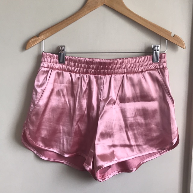 h&m satin shorts