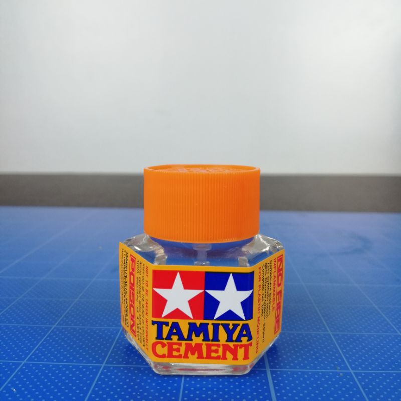 Plastic Cement 20 ml