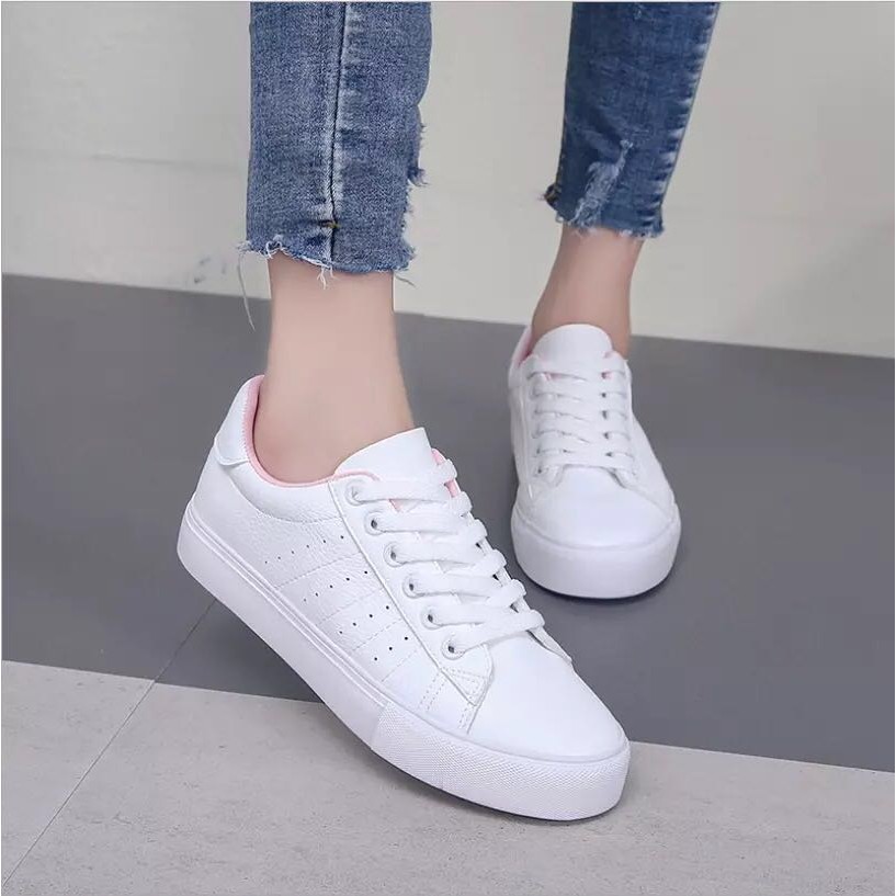 Shopee store white shoes