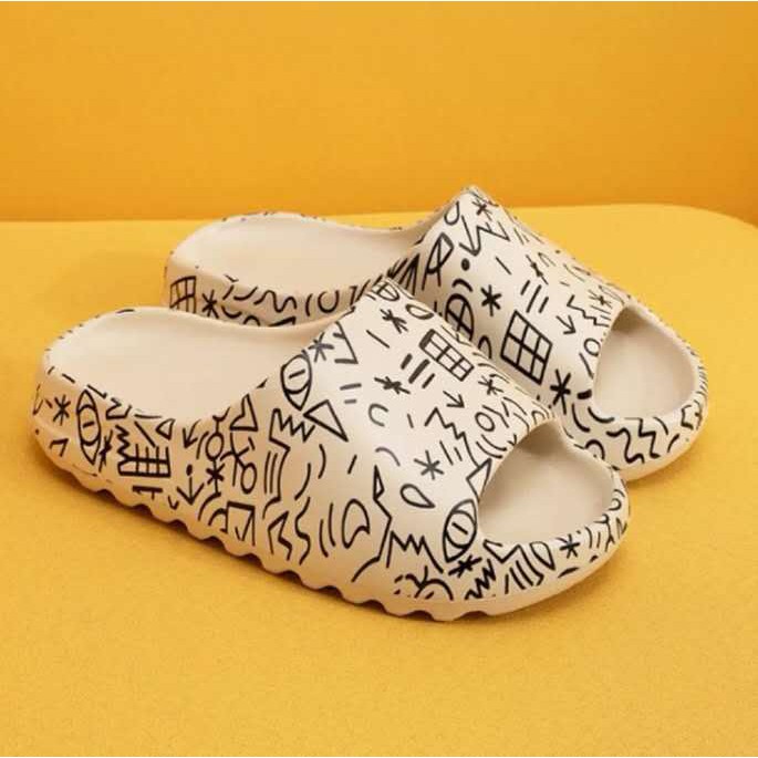 Yeezy 2025 slides graffiti