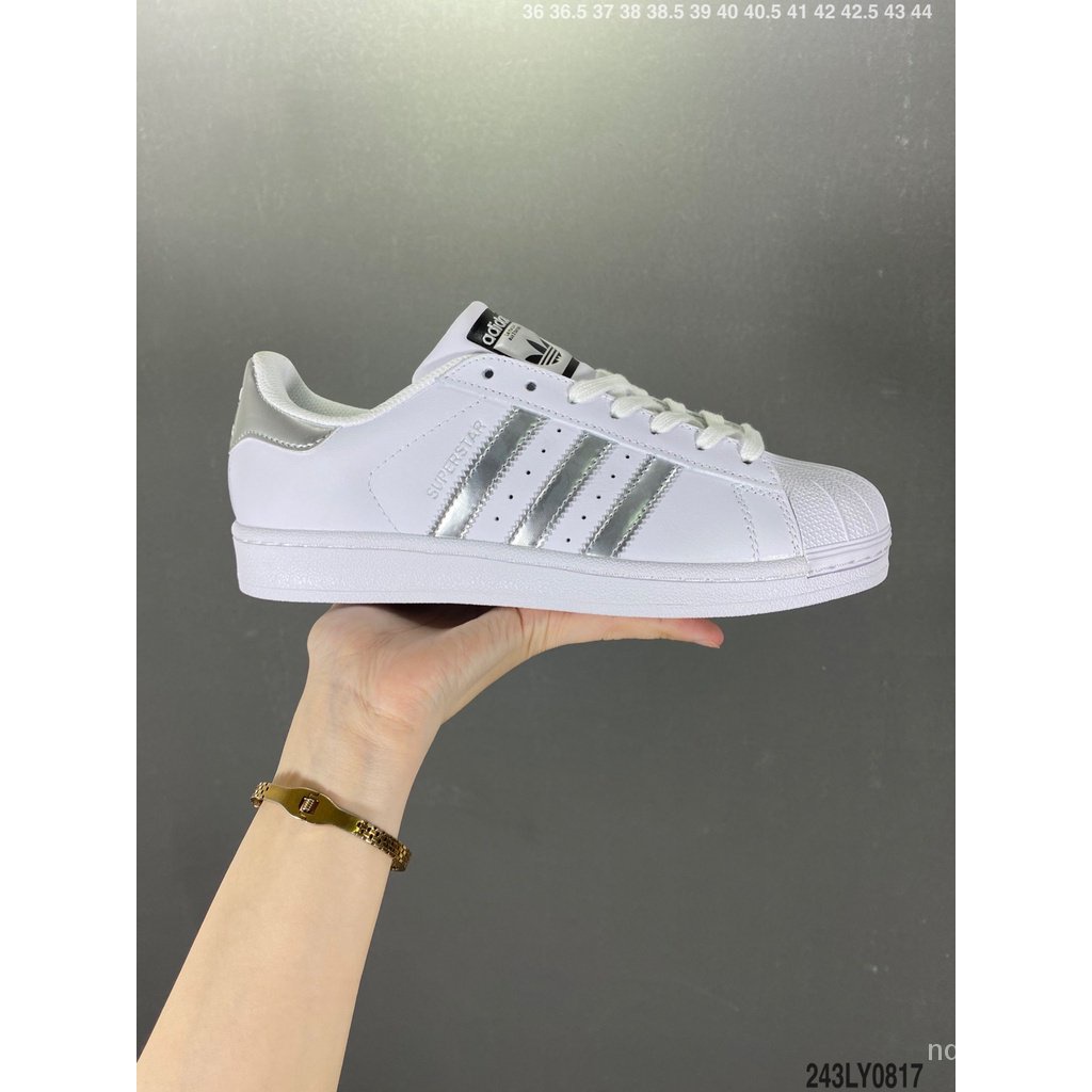 Green shell toe outlet adidas