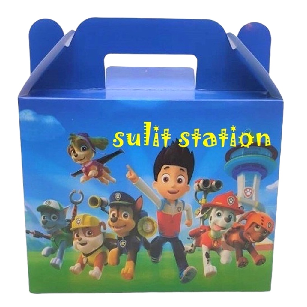 Yuedevil 12pcs Anime Gift Bags Set Genshin Impact Birthday Decorations