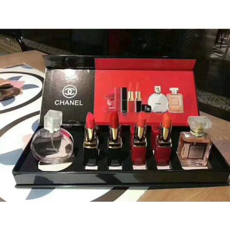 Chanel Set Perfume And Lipstick