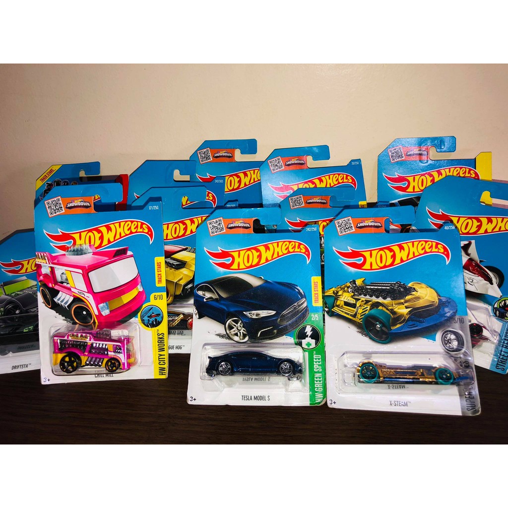  Hot Wheels 24-Car Random Assortment Party Pack 2014 and Newer :  Toys & Games