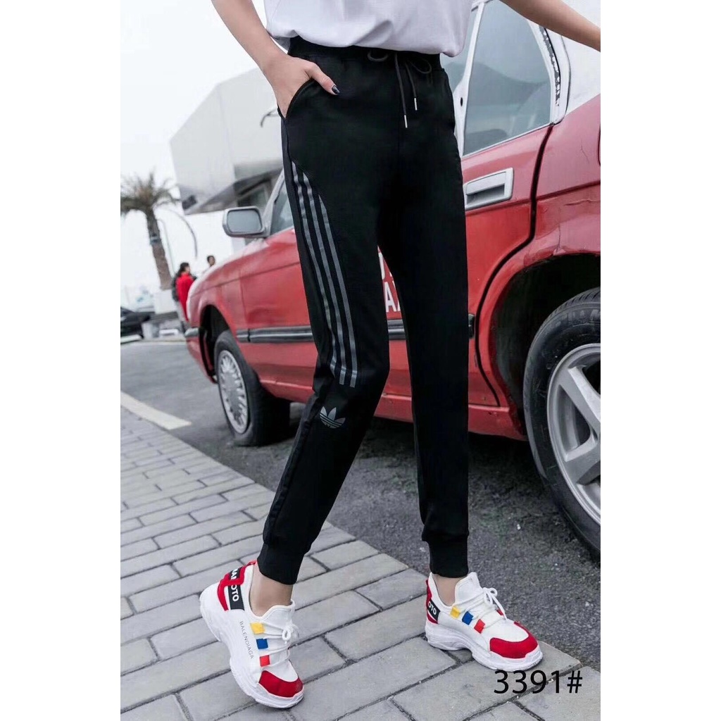 Korean Unisex 3 Stripes Jogger Pantsjogging Pants Trending Design For Plus Size Eg Shopee 2946