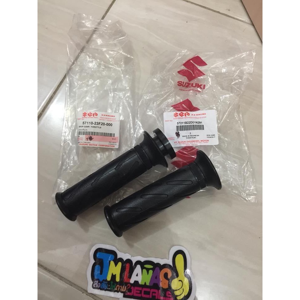 Genuine Handle Grip set left & right for R150 Carbtype & fi | Shopee ...