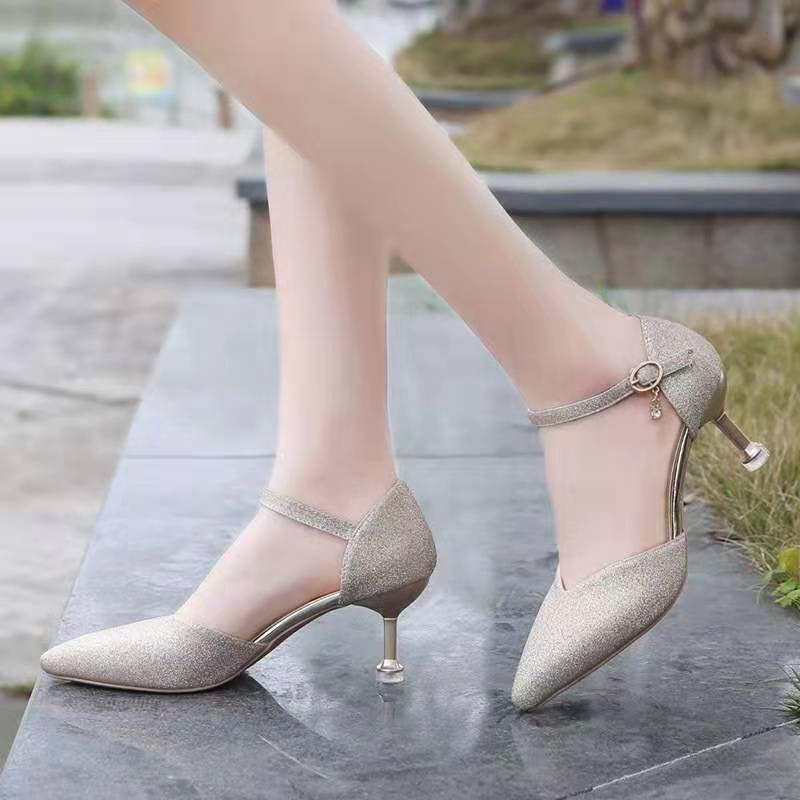 Trendy deals heels 219