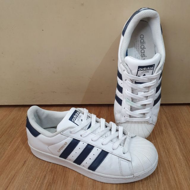 Adidas superstar white navy hotsell size 5