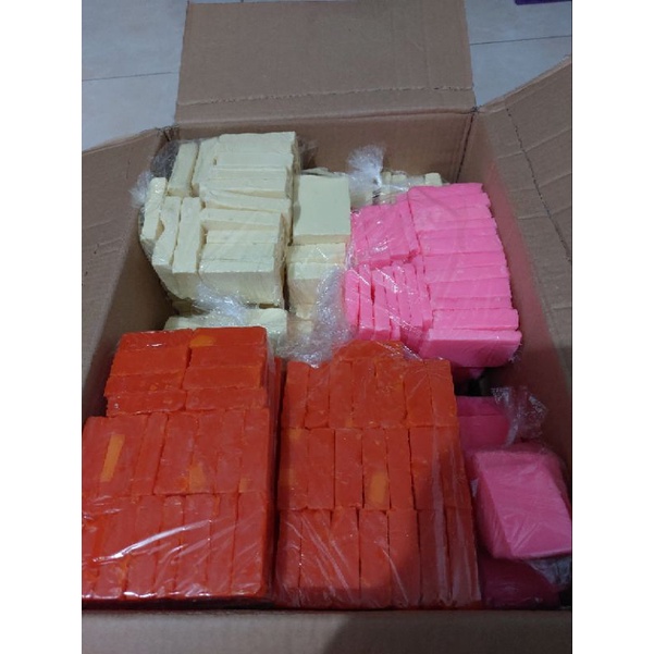 Kojic Soap, Gluta Lemon, Gluta White C, Lavender, Cocoberry, Charcoal ...