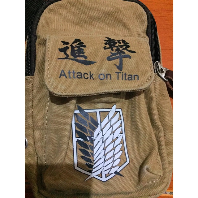 Attack on titan bag comic alley on sale