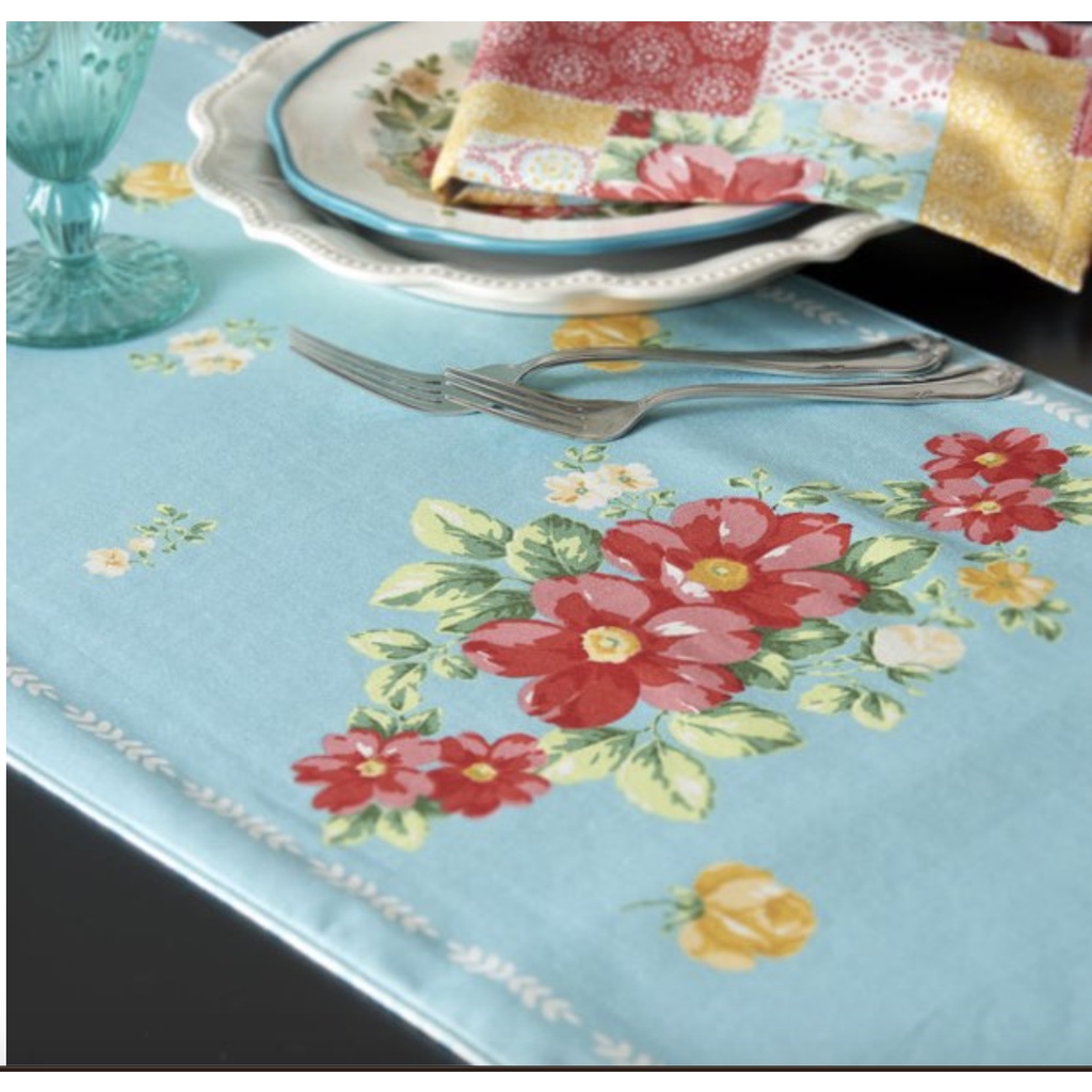 The Pioneer Woman Vintage Floral Table Runner, "Reversible" ( 14 in W x