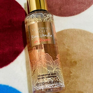 Bare Vanilla Victoria's secret Fragrance mist w/ barcode 250ml