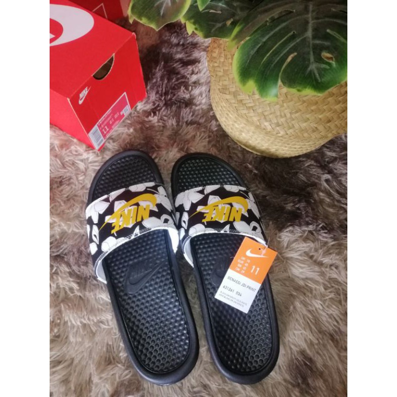 Nike slides men size on sale 11