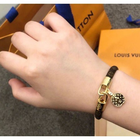 Shop Louis Vuitton Lv Tribute Bracelet (BRACELET LV TRIBUTE, M6442E,  BRACELET CRAZY IN LOCK, M6451E) by Mikrie