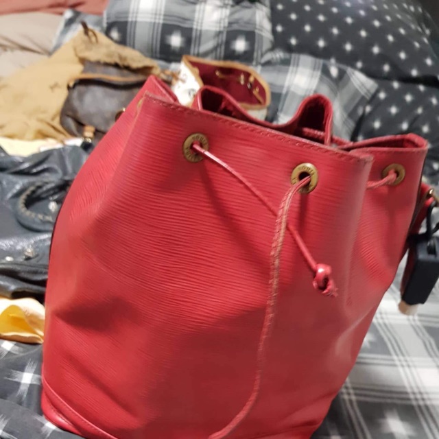 Louis Vuitton Epi Noe - Red Bucket Bags, Handbags - LOU755396