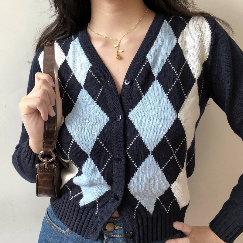 V neck argyle clearance sweater