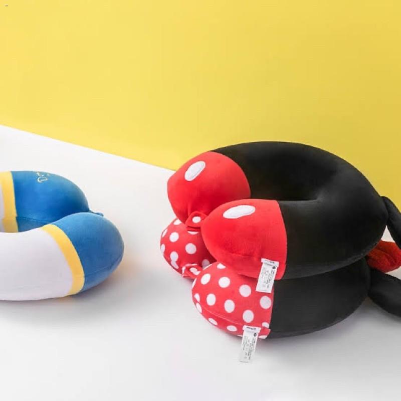 Mickey mouse outlet neck pillow