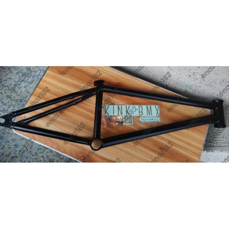 Kink shop broadway frame