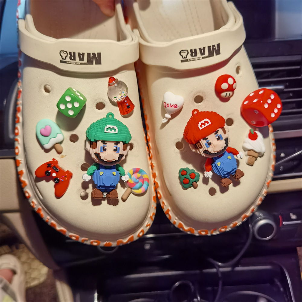 Cartoon Super Mario Leo Set Crocs Jibbitz Building Block Shoe Buckle