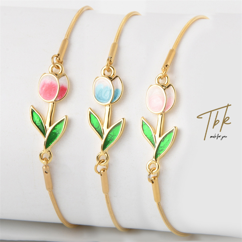 tulip gold bracelet