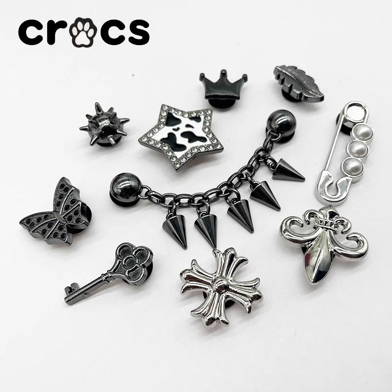 2023NEWMetal/ Crocs Jibbitz Charms /Slippers( high quality )/ jibbitz