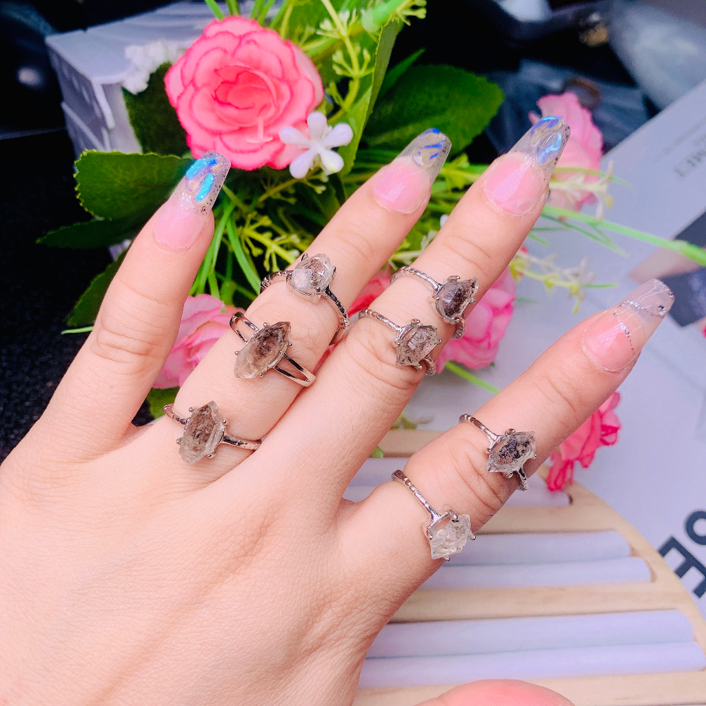 Factory Wholesale Natural Crystal Shiny diamond ring Fashion Jewelry