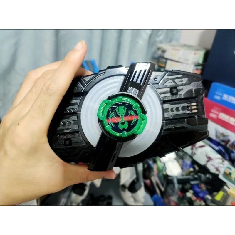 Kamen Rider Geats core id Tycoon BLACK GENERAL raccoon dog red eyes The ...
