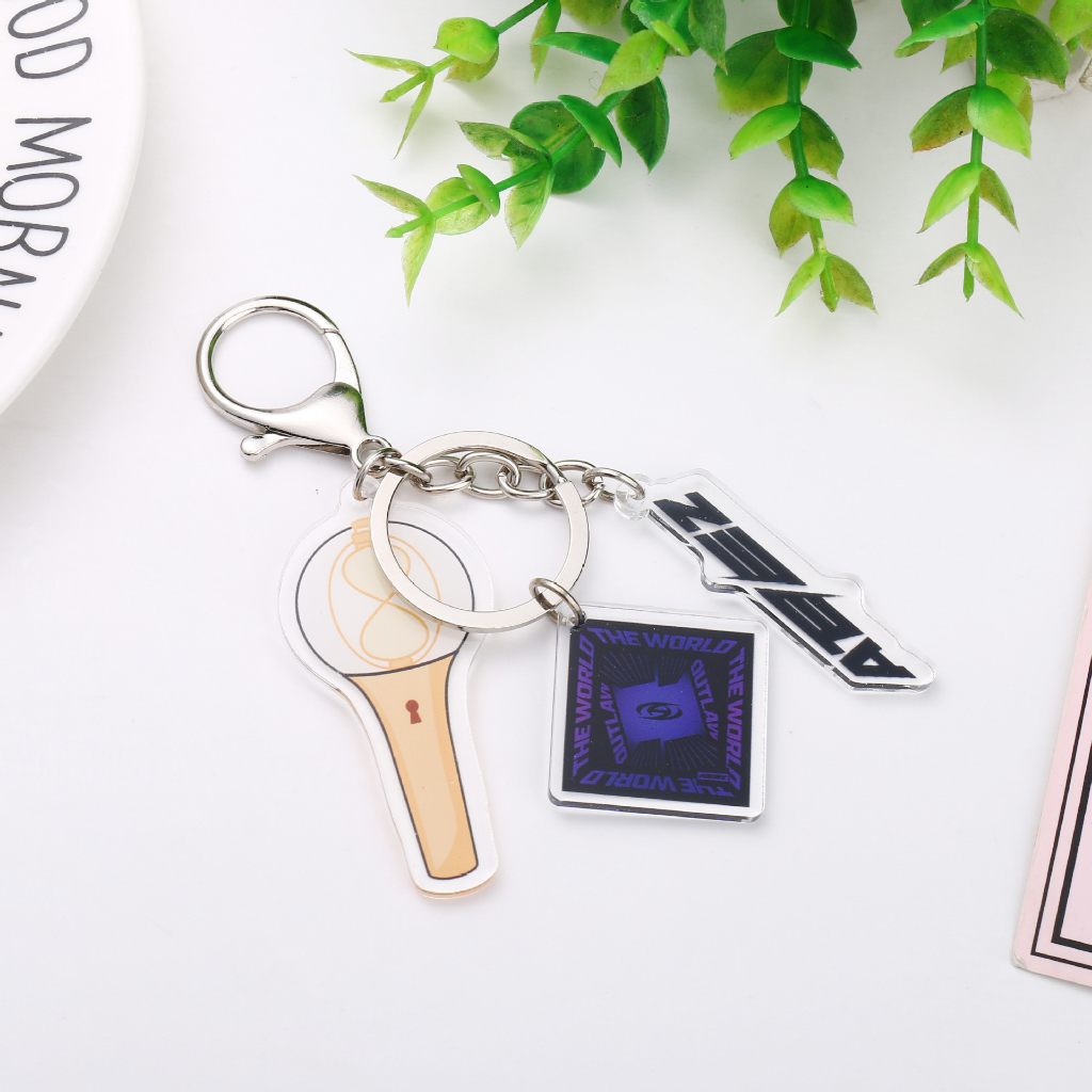 Pentagon kpop keychain outlet