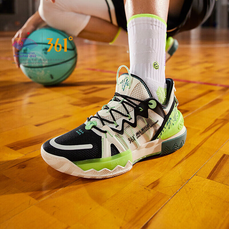 360 degree basketball shoes