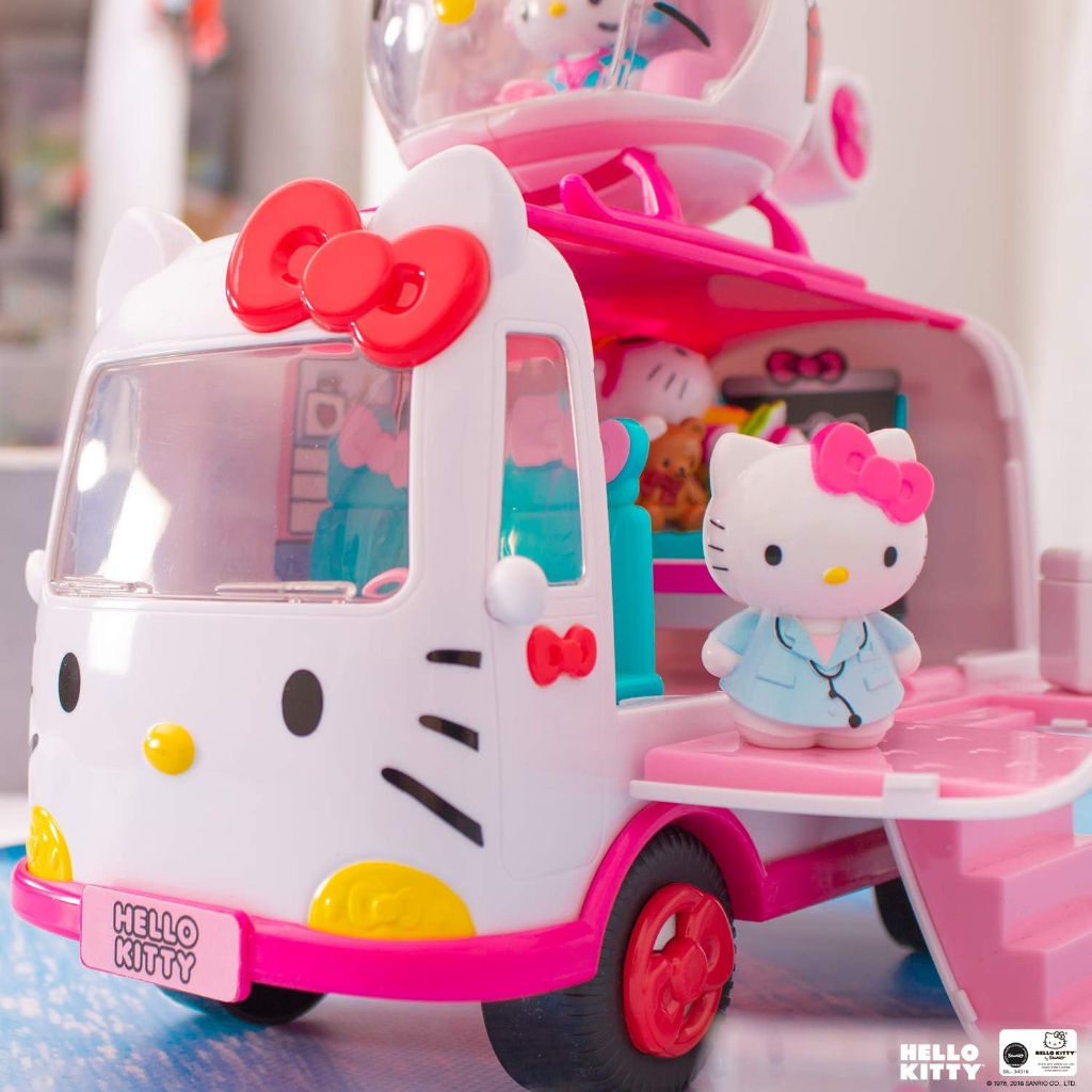 Hello kitty ambulance and helicopter online