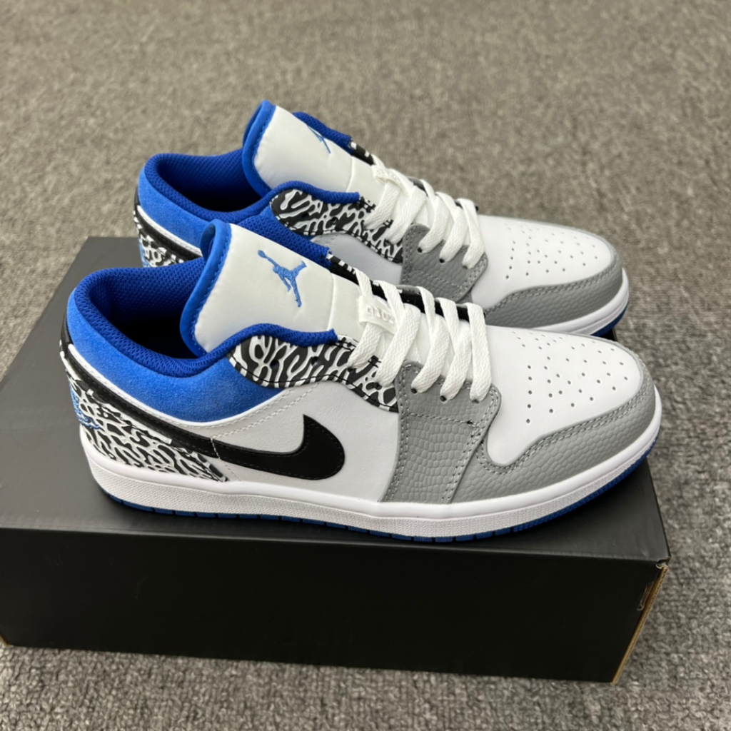 Jordan 1 outlet couple shoes