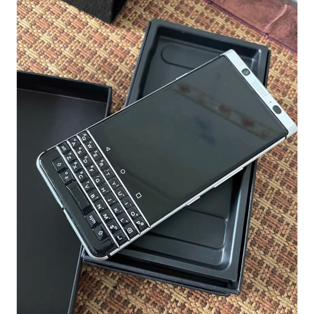 BlackBerry KeyOne 4G LTE Mobile Phone 4.5'' 3GB+32GB 12MP+8MP QWERTY